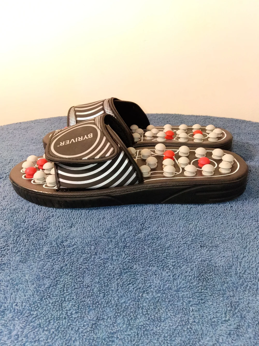 BRYVER Massage Slide Sandals in Brown with Red & White Accents
